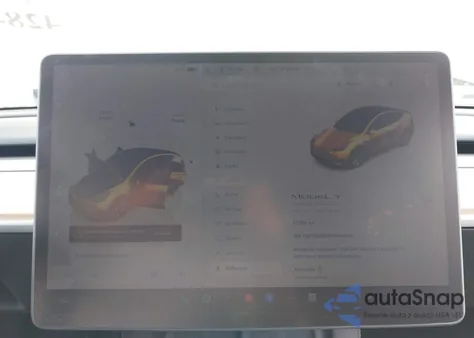 2023 Tesla Model Y z USA, uszkodzony, nr VIN 7SAYGDEE8PF904042